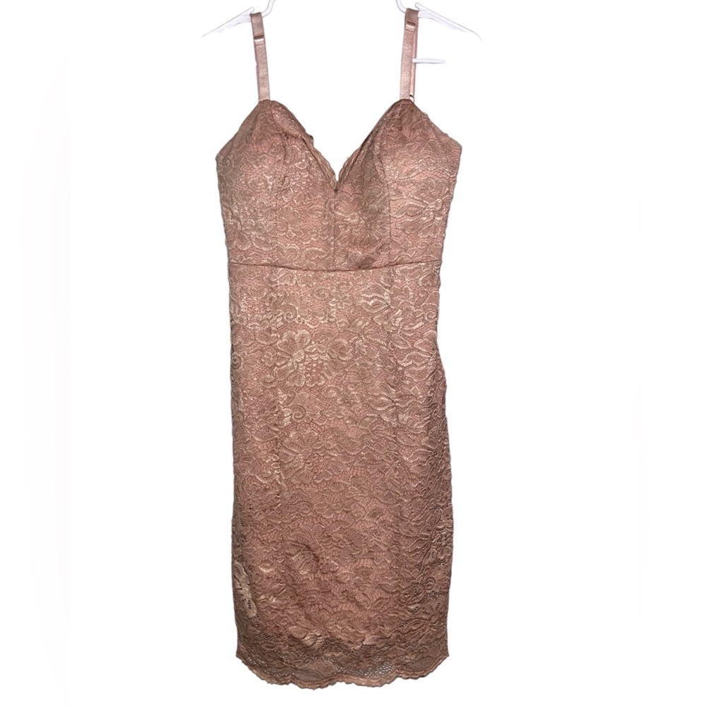 Bebe Scallop Lace Midi Dress